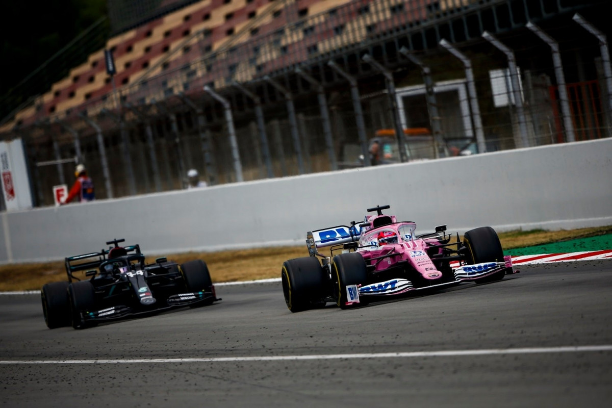 Racing Point (hồng) có một chặng đua bứt phá tại Circuit de Barcelona-Catalunya.