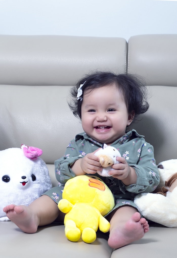 Ca sĩ Nguyễn Ngọc Anh lần đầu khoe con gái nhỏ - 9
