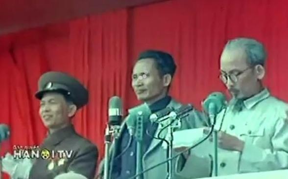 nhung bo phim quy hiem ve quoc khanh hinh 1