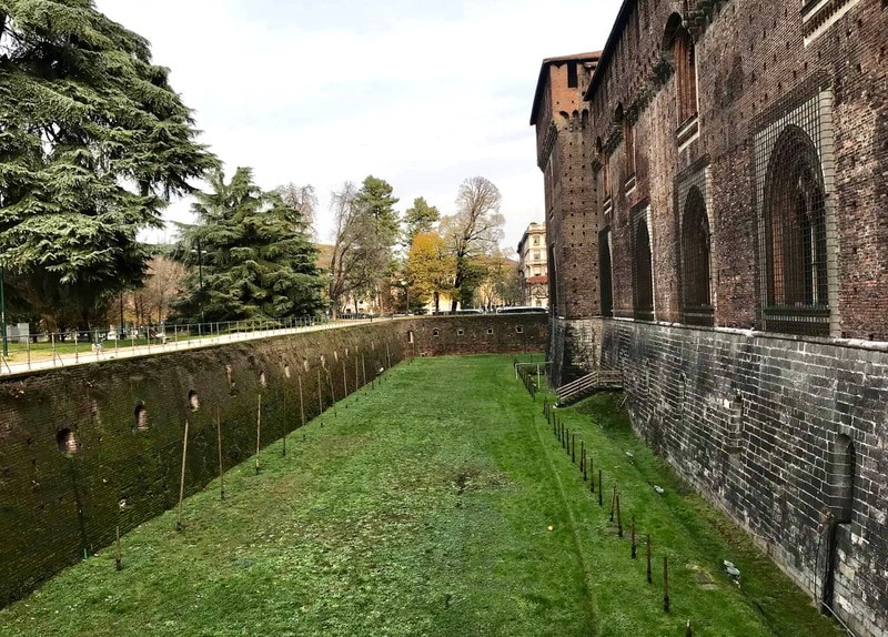 lau dai castello sforzesco – noi luu giu lich su cua milan hinh 3