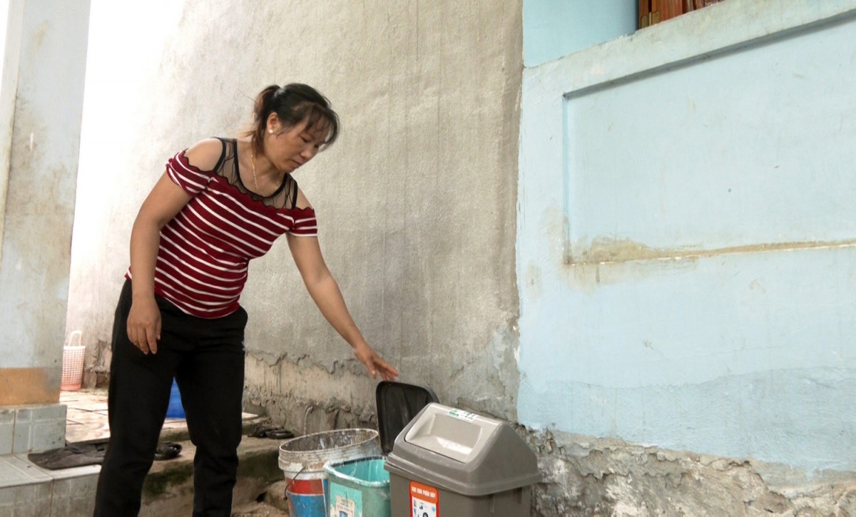 Người dân Lý Sơn rất tích cực tham gia phân loại rác thải tại nguồn.