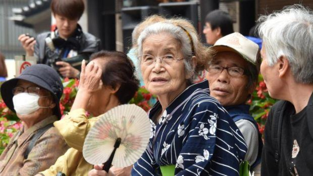 Nhật Bản có tỷ lệ người cao tuổi lớn nhất thế giới. Ảnh: AFP.