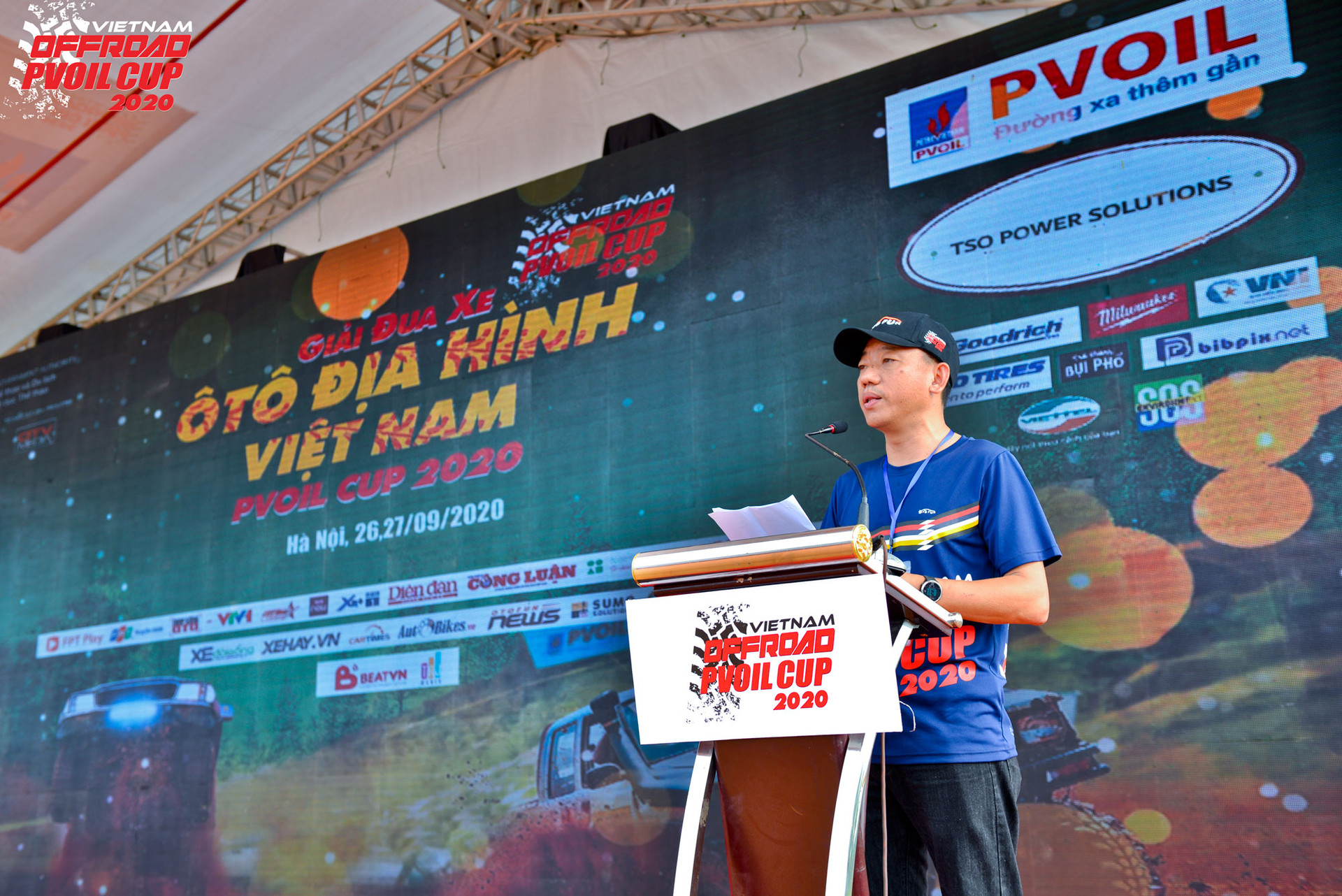 Ông Nguyễn Đức Hoàng - Trưởng Ban tổ chức PVOIL VOC 2020 phát biểu khai mạc