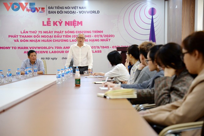 Ban Đối ngoại VOV5 gặp gỡ sinh viên Học viện Báo chí và Tuyên truyền - ảnh 2