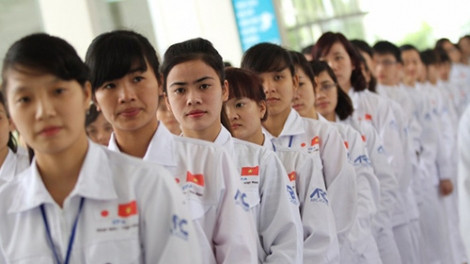 Tăng trách nhiệm của doanh nghiệp đưa người lao động Việt Nam đi làm việc ở nước ngoài (12/10/2020)