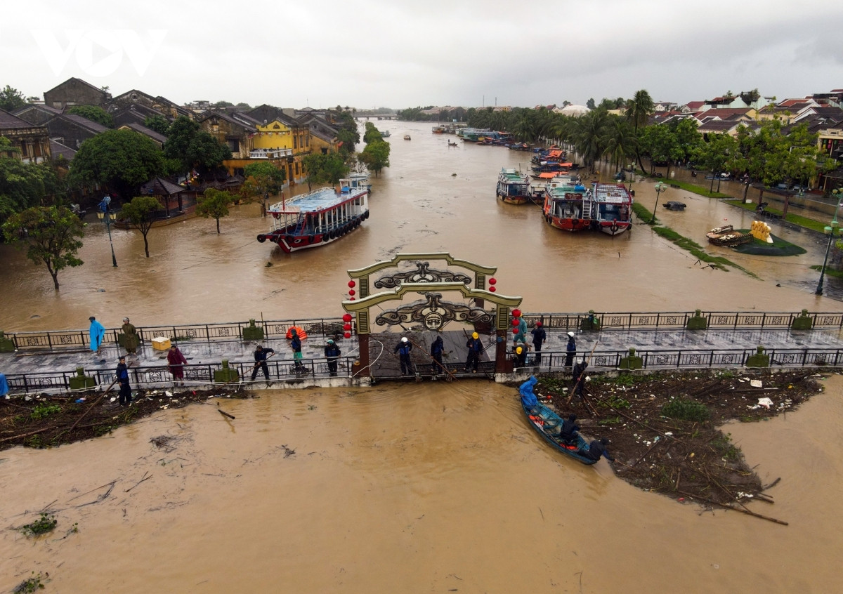 Hội Phụ nữ Việt Nam tại Malaysia kêu gọi quyên góp ủng hộ đồng bào miền Trung bị lũ lụt - ảnh 1