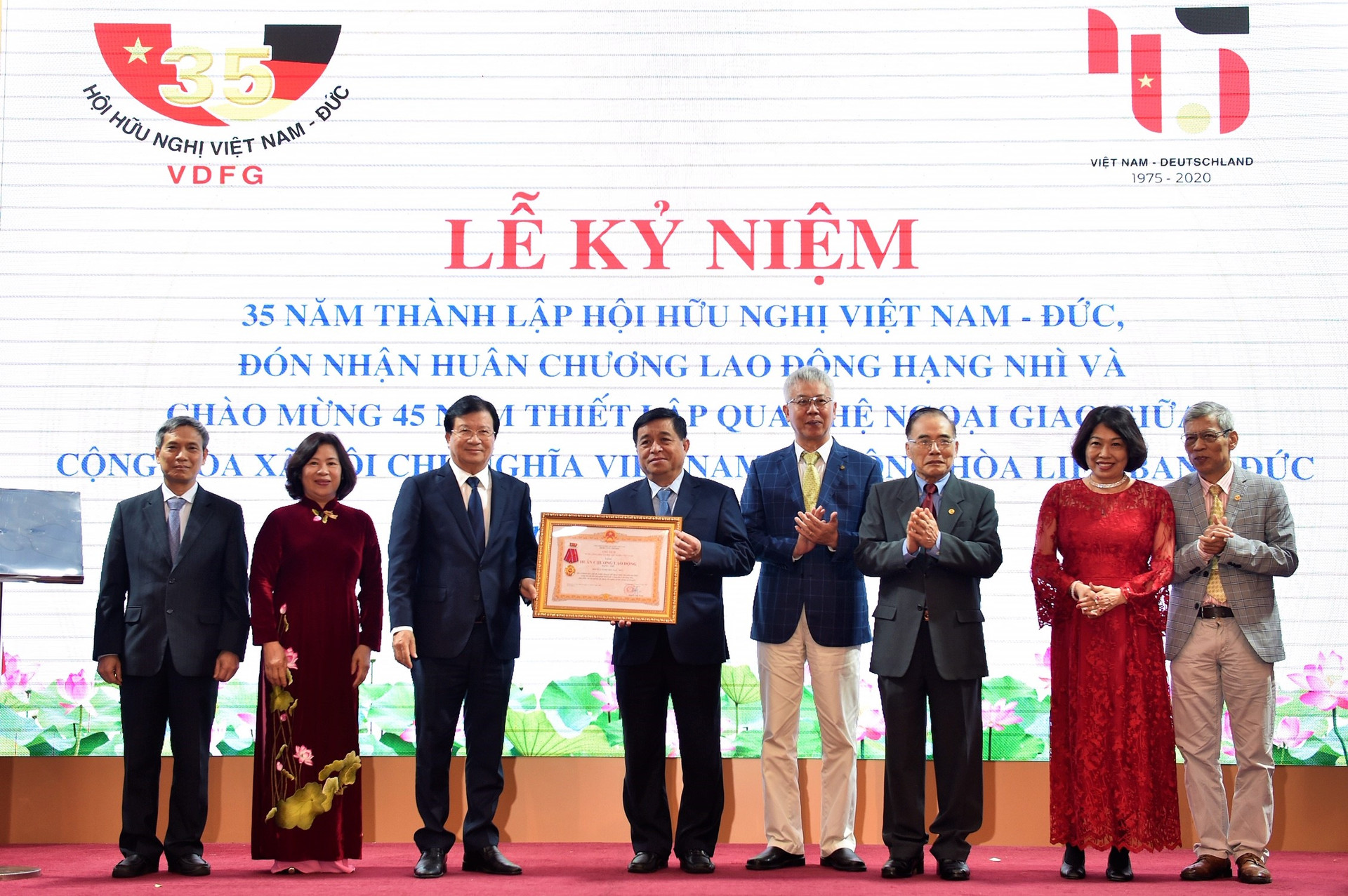 Kỷ niệm 35 năm thành lập Hội Hữu nghị Việt Nam - Đức - ảnh 1