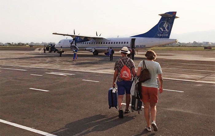 Cảng Hàng không Điện Biên Phủ mới chỉ có Công ty Bay dịch vụ hàng không (Vasco) đầu tư máy bay ATR72 khai thác đường bay Điện Biên - Hà Nội với tần suất 2 chuyến/ngày. Ảnh: báo Điện Biên Phủ