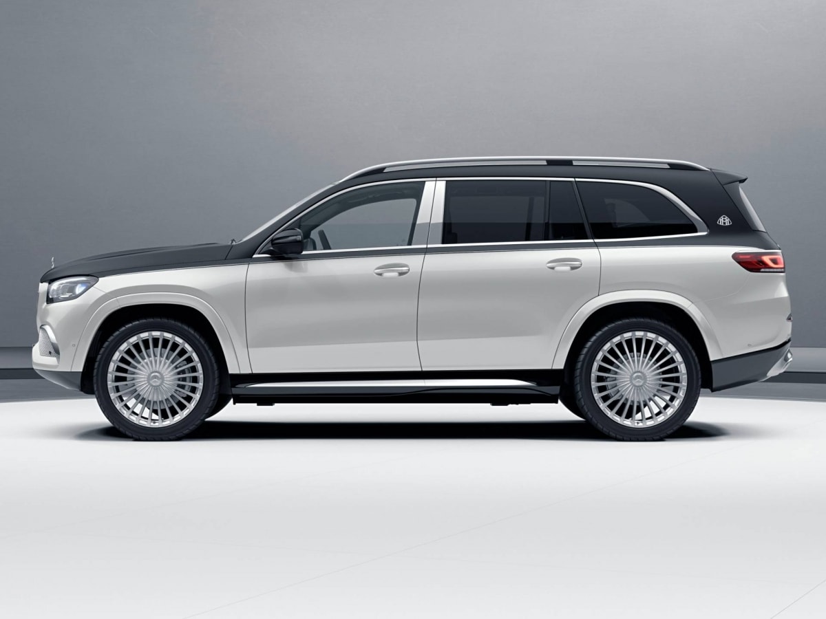 Mercedes-Maybach GLS 600 4Matic có đến 8 tùy chọn sơn 2 tone màu ở ngoại thất.
