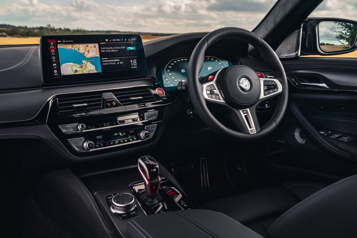 BMW M5 ấn tượng và 'ngầu' hơn với bản nâng cấp 2021  - 6