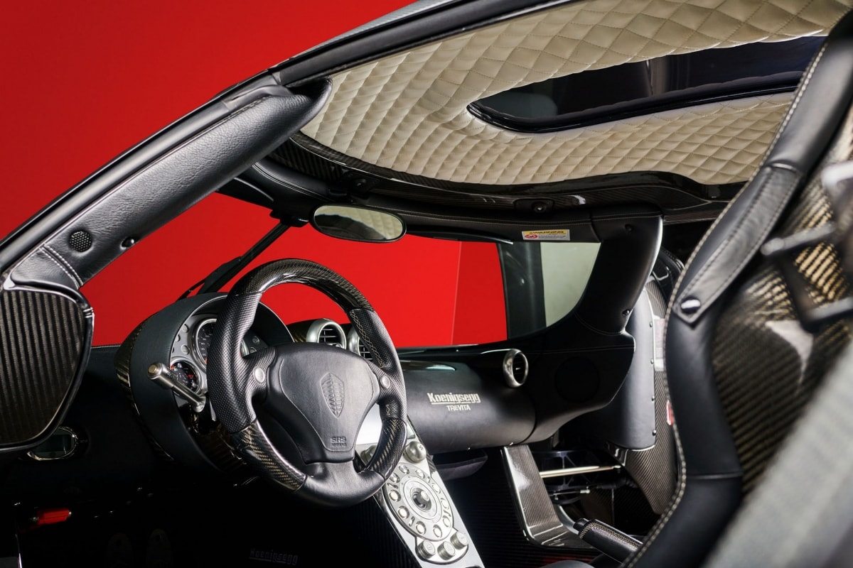 Koenigsegg trang bị cho mẫu xe này khối động cơ V8 siêu nạp, dung tích 4,8 lít. Sức mạnh mà động cơ này tạo được sẽ đạt mức 1.004 mã lực khi sử dụng nhiên liệu E85 và 876 mã lực khi dùng xăng A95 thông thường.