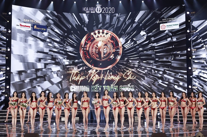 Cận cảnh phần thi bikini của Top 22 Hoa hậu Việt Nam 2020 - 1