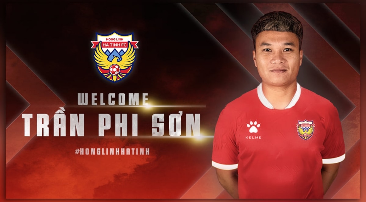 Phi Sơn chính thức gia nhập CLB Hà Tĩnh. (Ảnh: Hà Tĩnh FC).