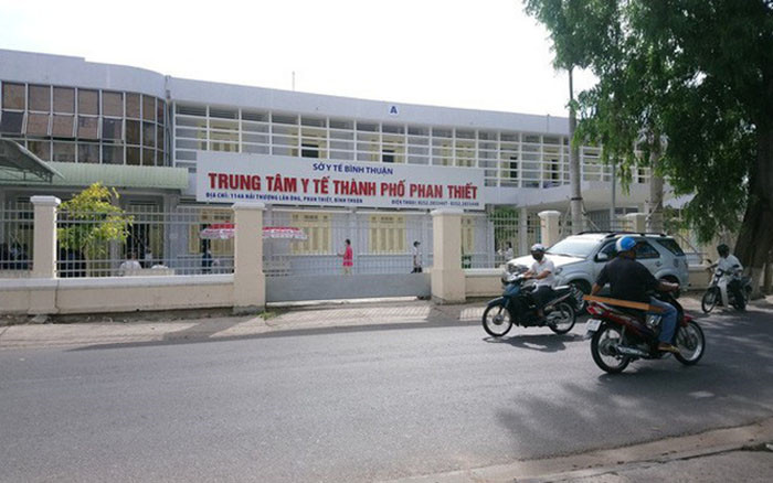 Vì sao Phó Giám đốc Bệnh viện đa khoa Bình Thuận bị đình chỉ chức vụ? - 1