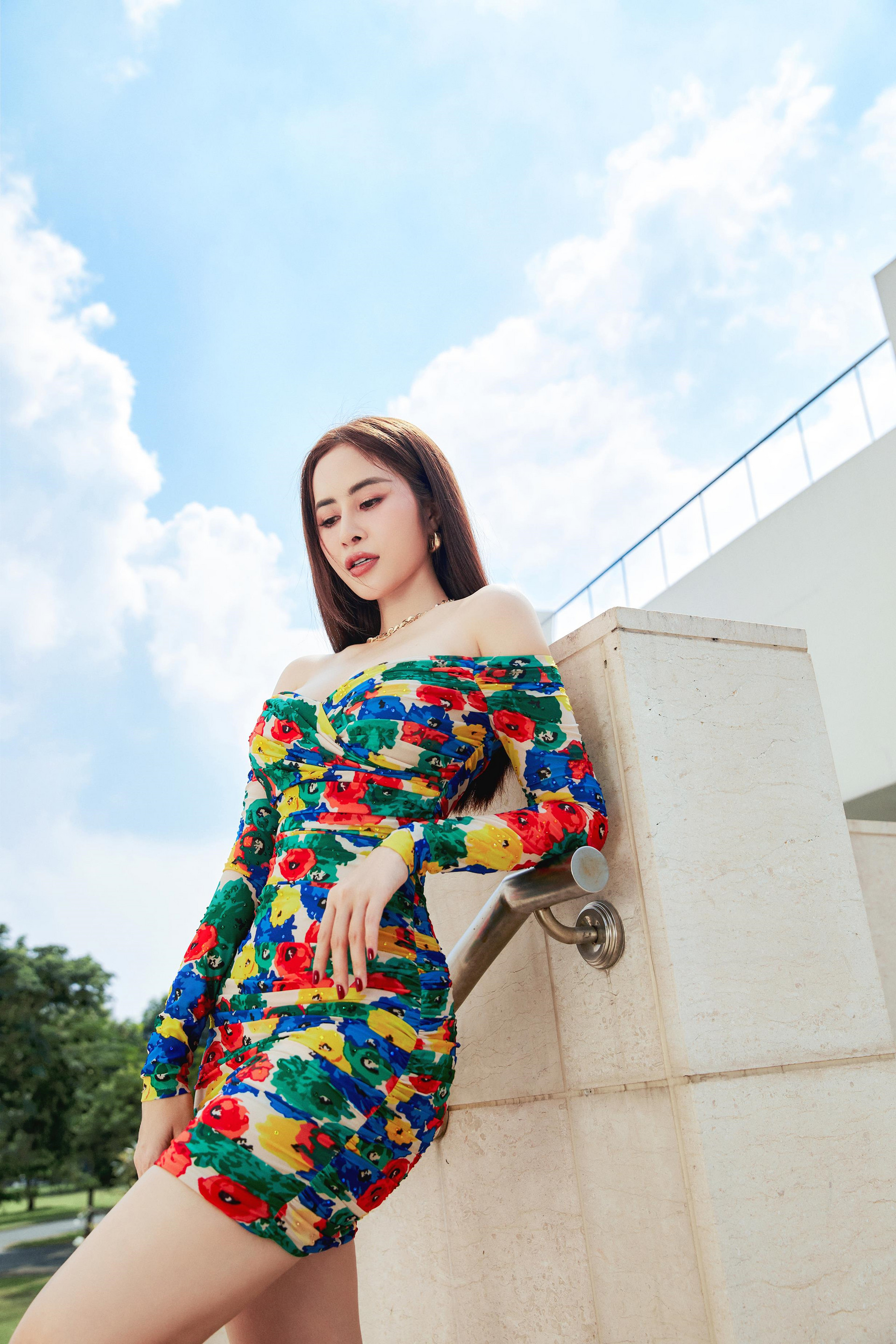 Hoa hậu Phan Ngọc Hân tái xuất gợi cảm sau cú sốc về tình cảm và kinh doanh - 10