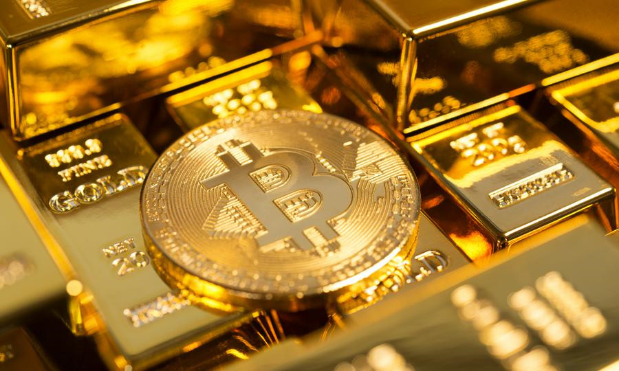 Vàng, Bitcoin diễn biến thất thường, nên đổ tiền vào đâu? - 1