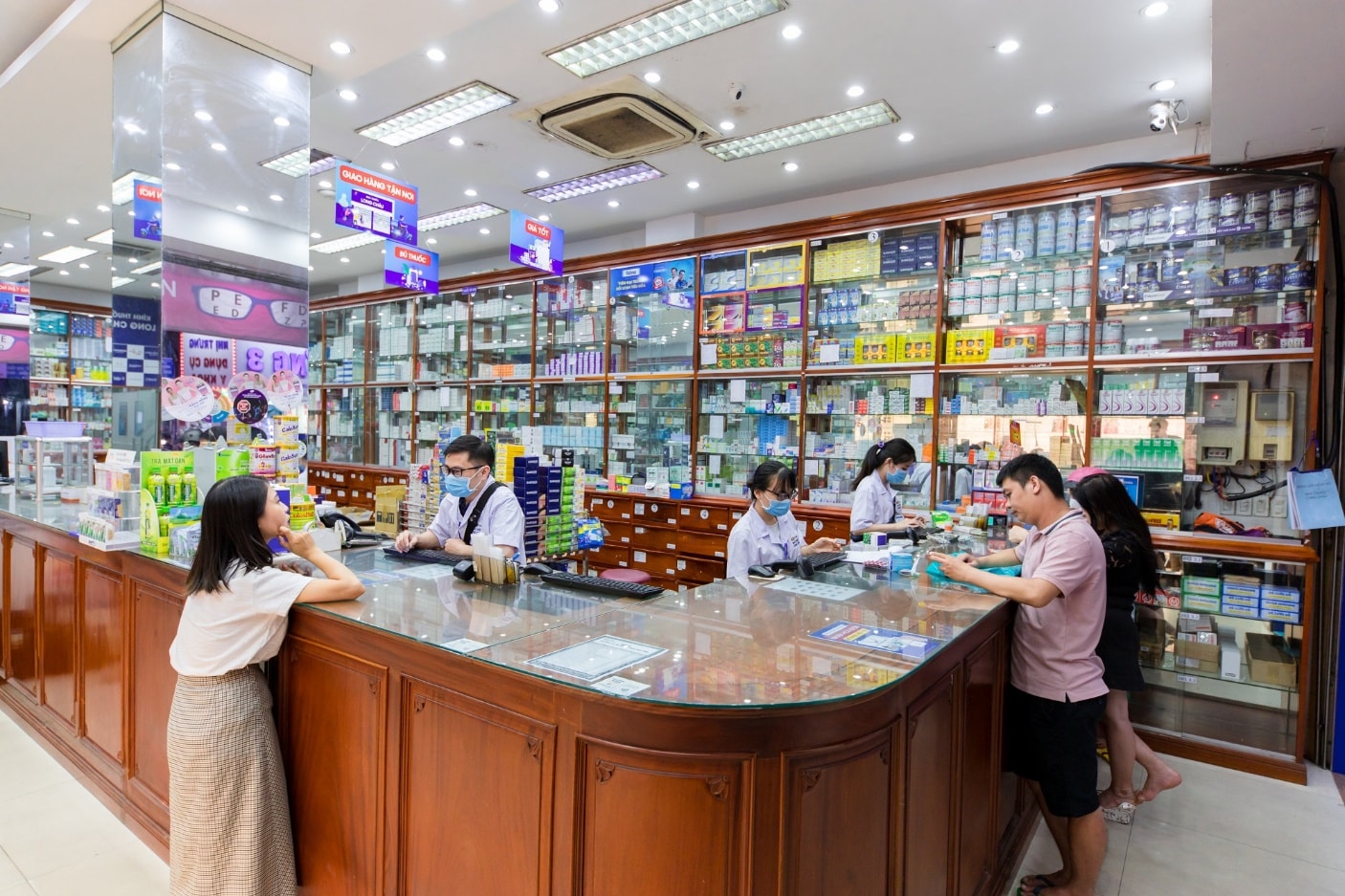 Hệ thống nhà thuốc FPT Long Châu vượt mốc 200 cửa hàng - 1