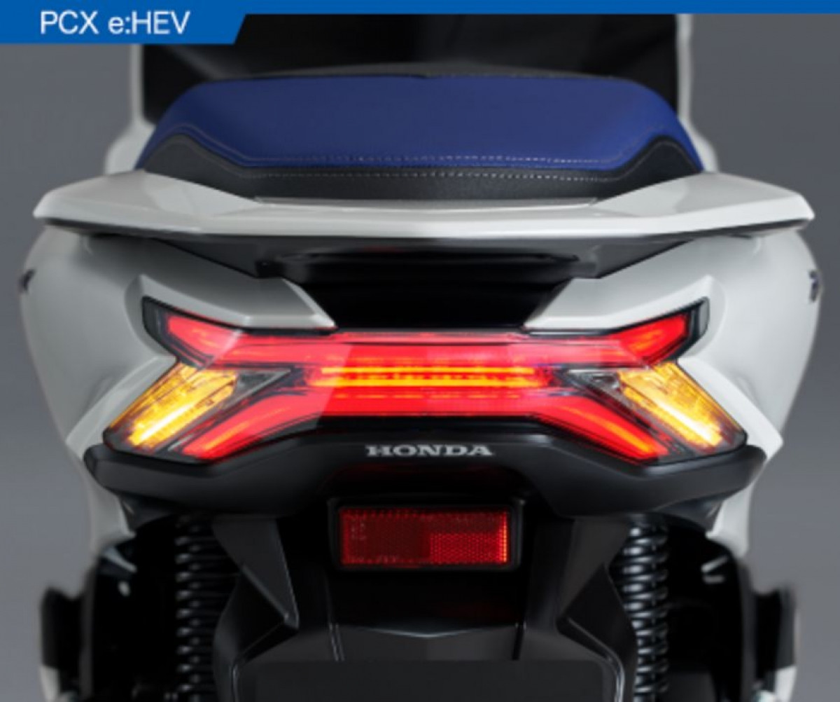 Honda PCX125 2021 có diện mạo mới  VnExpress