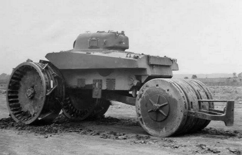 ‘Quái vật’ khổng lồ Sherman: Xe tăng kỳ lạ nhất của quân đội Mỹ - 1