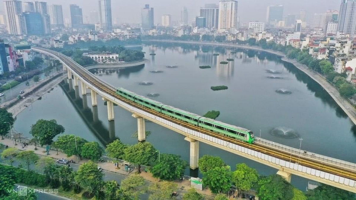 Bộ GTVT sẽ chỉ đạo đẩy nhanh tiến độ các dự án đường sắt đô thị tại Hà Nội và TP Hồ Chí Minh.