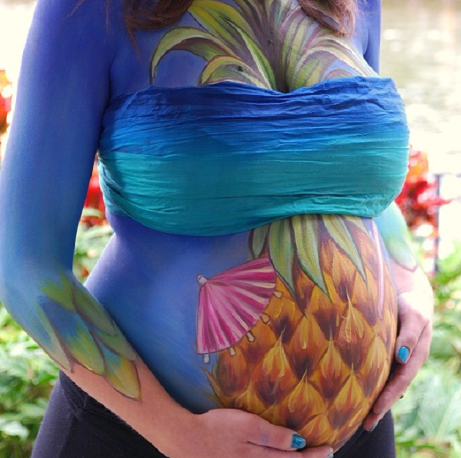 Mê mẩn loạt tranh vẽ trên bụng bầu của những người mẹ sắp sinh - 9