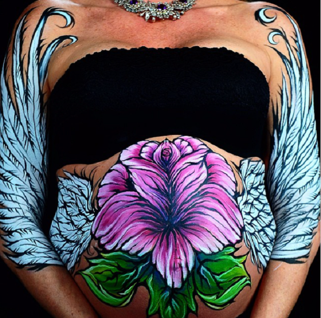 Mê mẩn loạt tranh vẽ trên bụng bầu của những người mẹ sắp sinh - 14