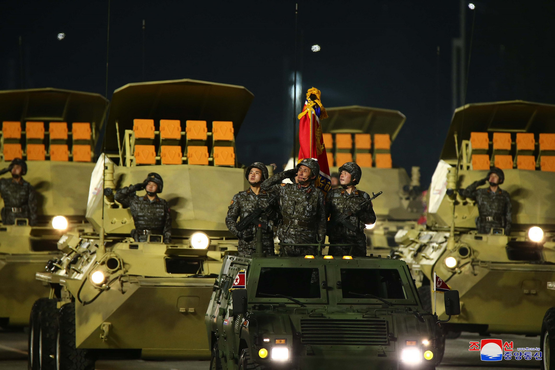 Ảnh: Dàn khí tài hoành tráng trong lễ duyệt binh Triều Tiên kỷ niệm đại hội đảng - 10