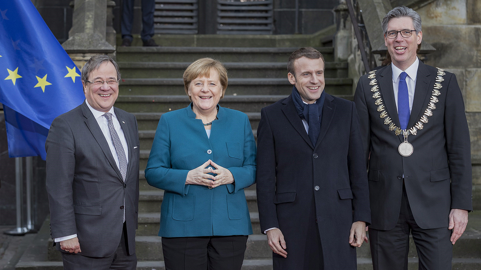 Armin Laschet, người có thể kế nhiệm Thủ tướng Đức Angela Merkel là ai? - 3