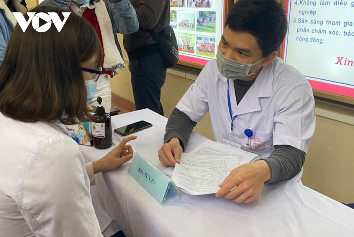 'Tôi tin tưởng vào vaccine COVID-19 Việt Nam nên tham gia thử nghiệm' - 1