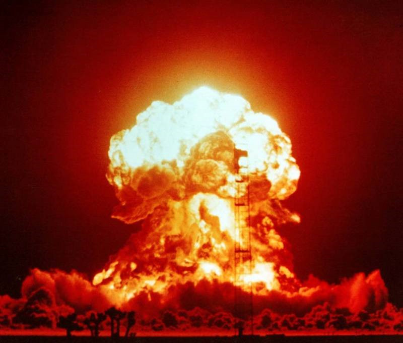 Bí mật về bom hạt nhân và quyết định từ bỏ vũ khí hủy diệt của Nam Phi - 2