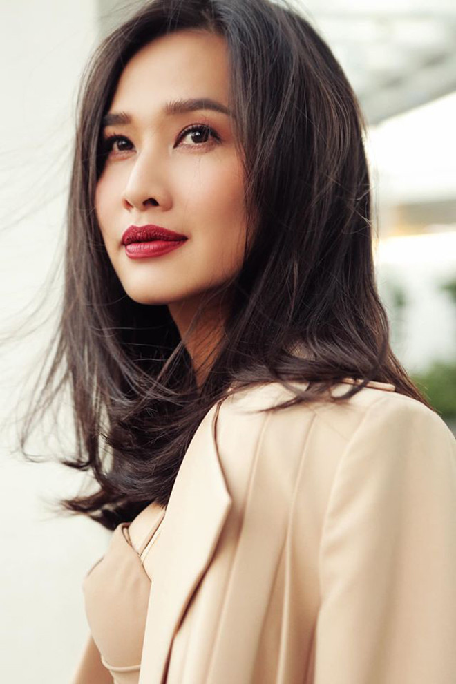 Hoa hậu Dương Mỹ Linh: Thề không để mẹ ăn Tết một mình - 1