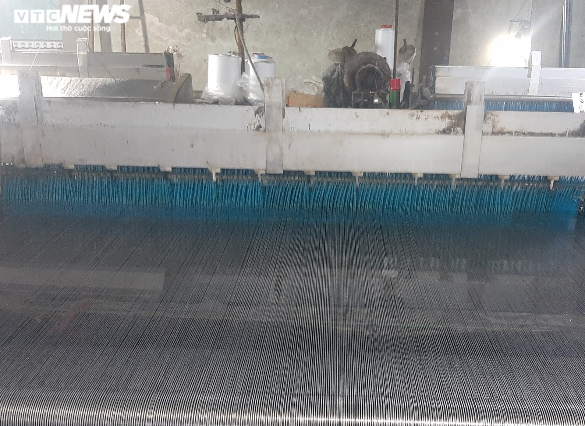 Ảnh: Những xưởng dệt vải cuối cùng ở Sài Gòn - 4