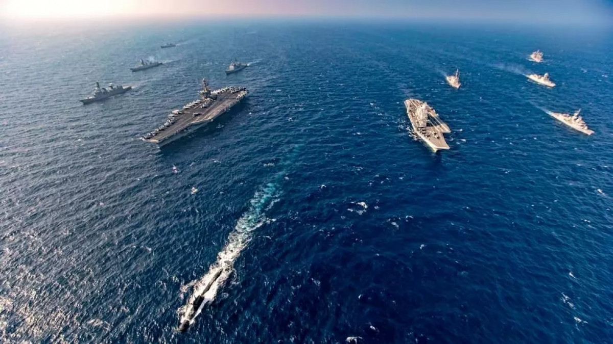 Hải quân của các nước thuộc nhóm Bộ Tứ tham gia cuộc tập trận chung Malabar ngày 17/11/2020. Ảnh: AP.