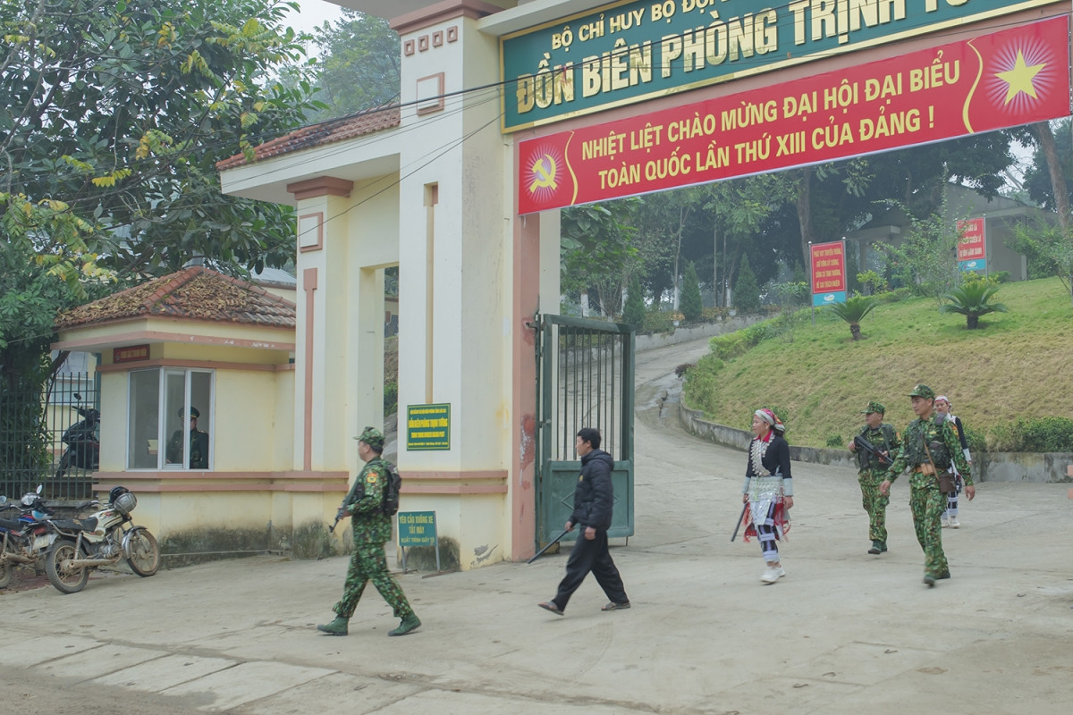 Đồn Biên phòng Trịnh Tường đặt tại trung tâm xã Trịnh Tường, huyện Bát Xát, tỉnh Lào Cai.