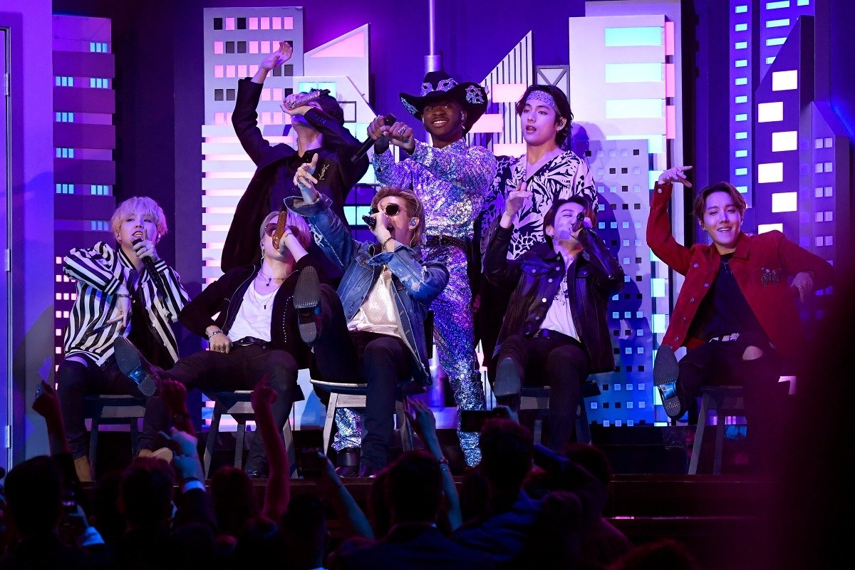 Năm 2019, nhóm góp mặt trong màn trình diễn của nam ca sĩ Lil Nas X.