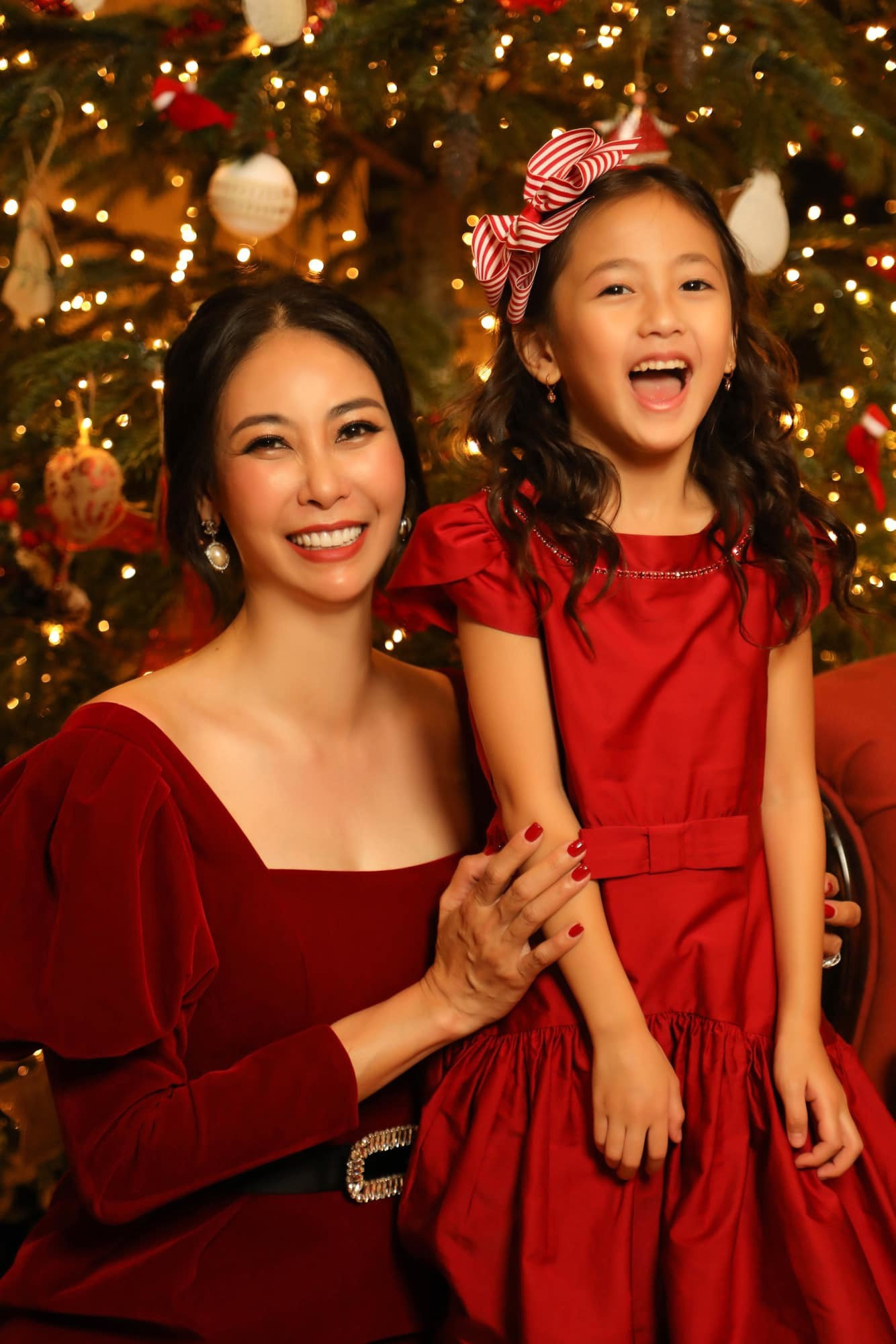 Con gái 5 tuổi của Hoa hậu Hà Kiều Anh xinh như thiên thần - 10