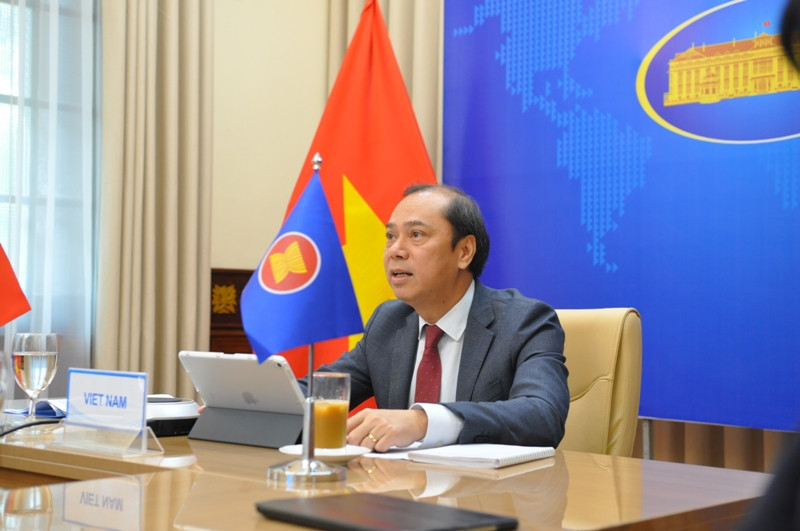 Hội nghị quan chức Cấp cao ASEAN nhất trí hỗ trợ Myanmar vượt qua khó khăn - 1