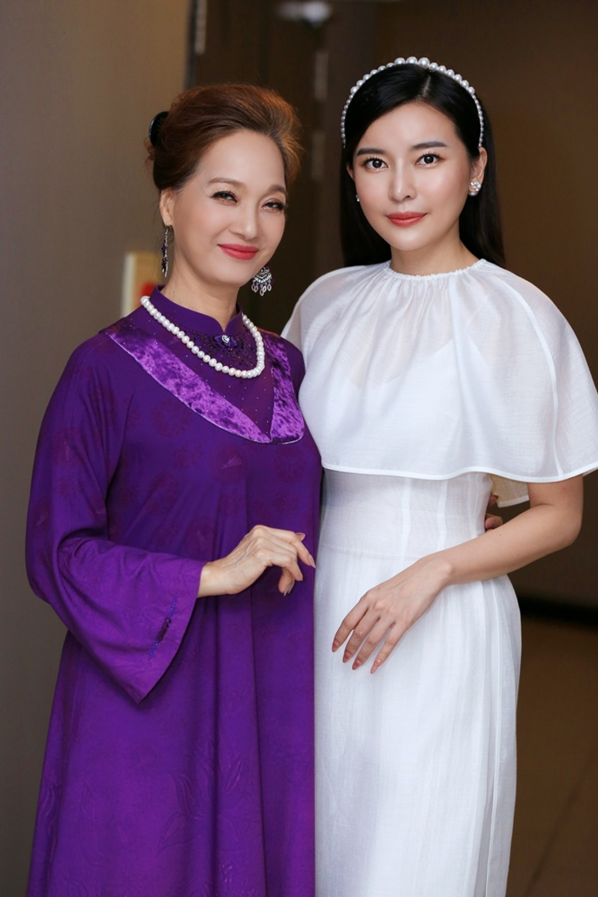 NSND Lê Khanh và nữ diễn viên Cao Thái Hà.