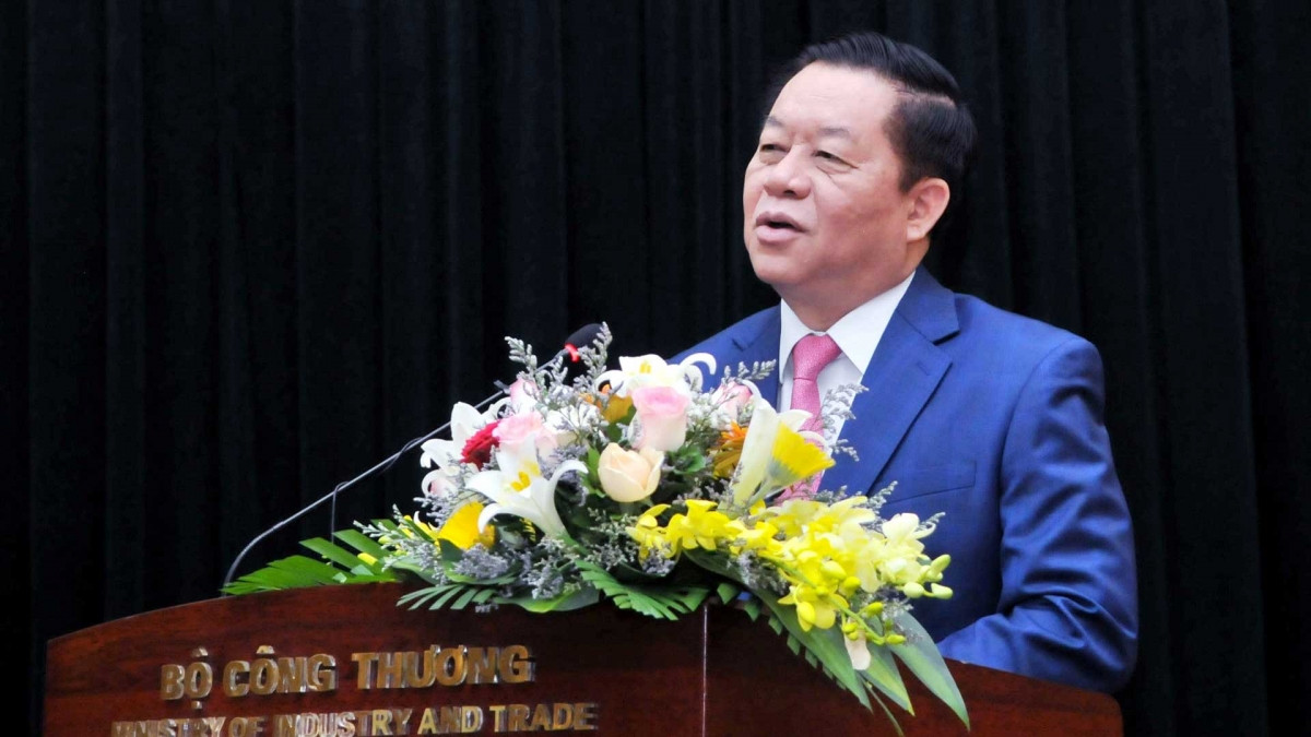 Bí thư Trung ương Đảng, Trưởng Ban Tuyên giáo Trung ương Nguyễn Trọng Nghĩa tin tưởng vào sự phát triển của ngành Công Thương.