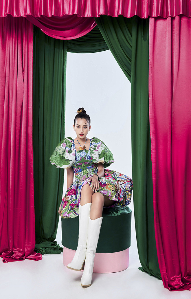 Hoa hậu Tiểu Vy rực rỡ chào hè với những mẫu thời trang độc bản - 3