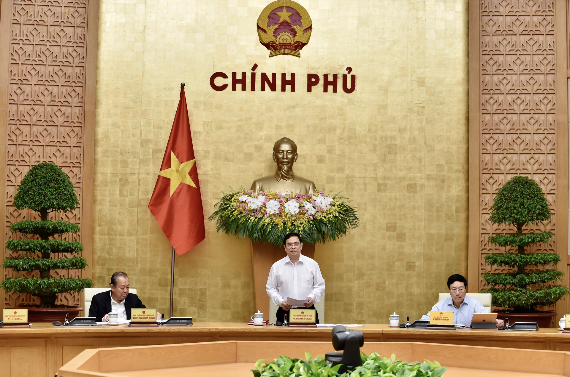Ảnh: Phiên họp Chính phủ đầu tiên do Thủ tướng Phạm Minh Chính chủ trì - 1