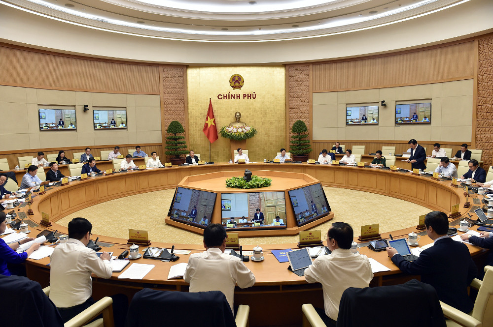 Ảnh: Phiên họp Chính phủ đầu tiên do Thủ tướng Phạm Minh Chính chủ trì - 9