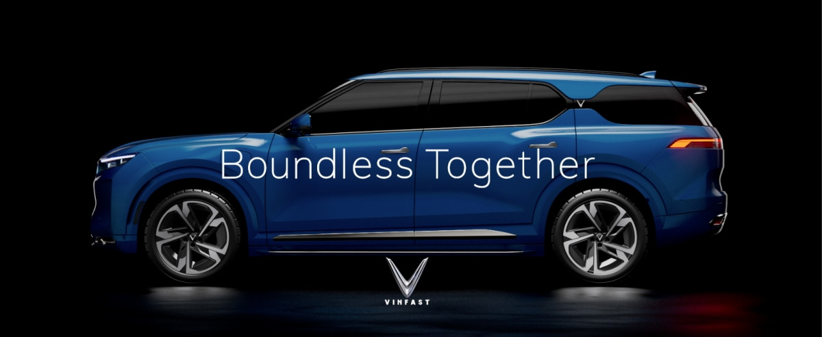 Hình ảnh VinFast hiện lên ấn tượng với slogan 