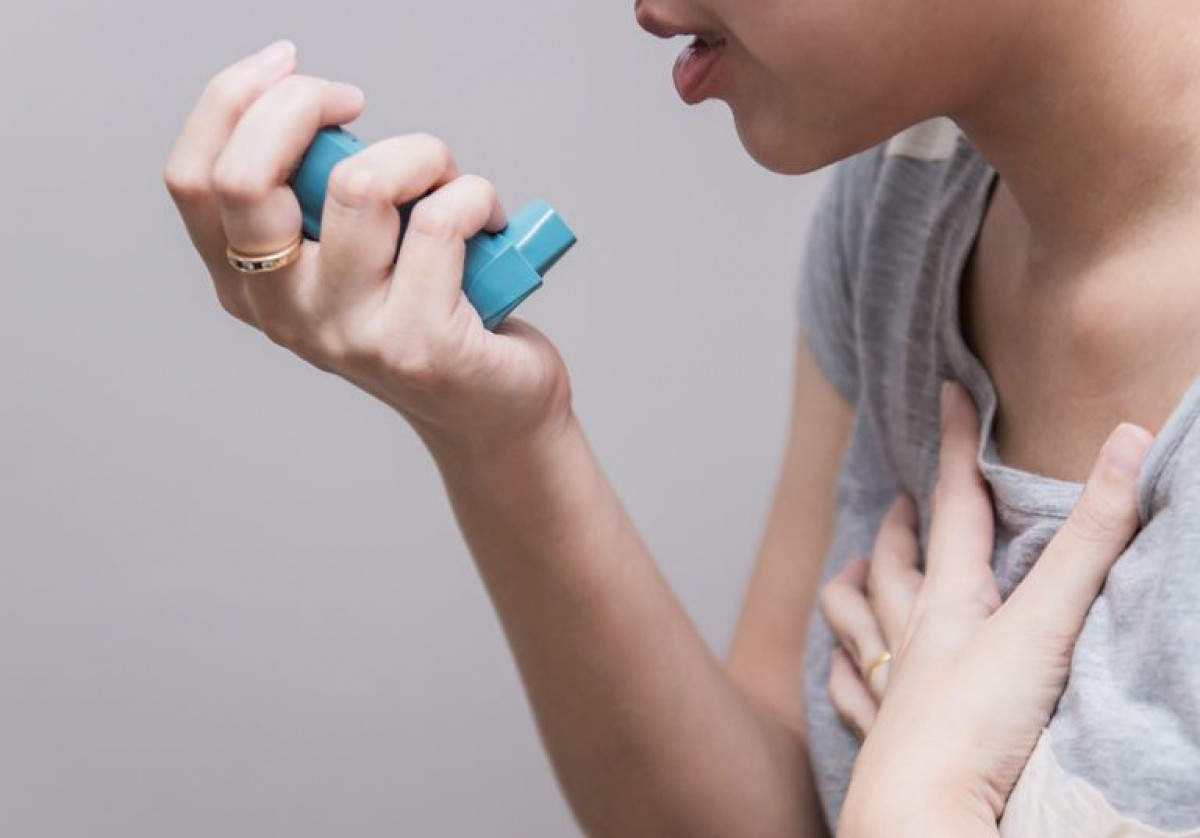 Phổi tắc nghẽn mãn tính: Đứng thứ ba trong các nguyên nhân gây tử vong trên thế giới là bệnh phổi tắc nghẽn mãn tính, hay COPD. Triệu chứng phổ biến của bệnh COPD bao gồm khó thở, thở gấp, thở khò khè và ho kéo dài.