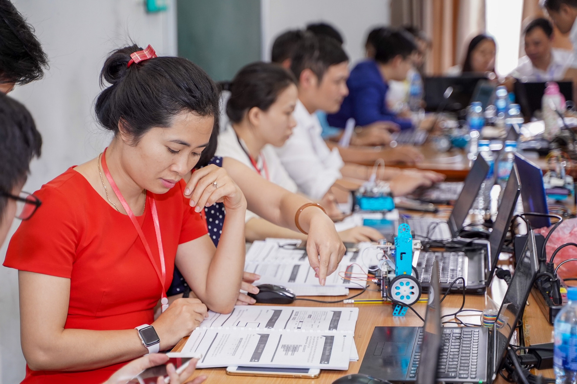 STEAM for Vietnam và Vinuni tổ chức khóa học về Robotics cho học sinh THPT - 2