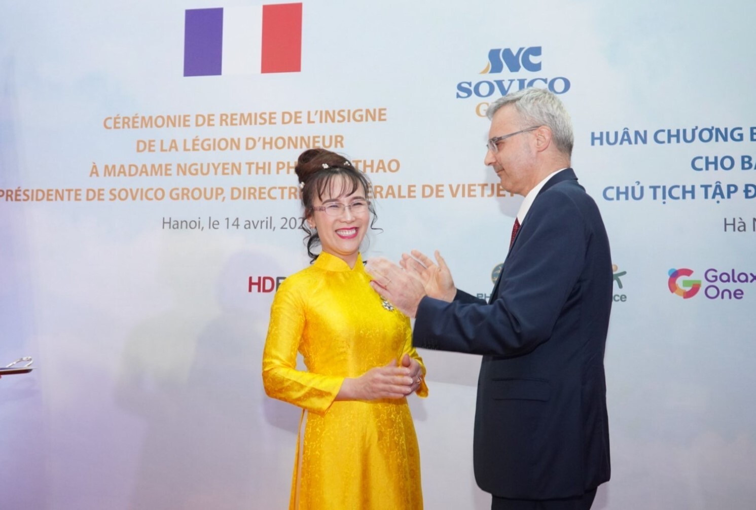 Bà Nguyễn Thị Phương Thảo nhận Huân chương Bắc đẩu bội tinh  - 4
