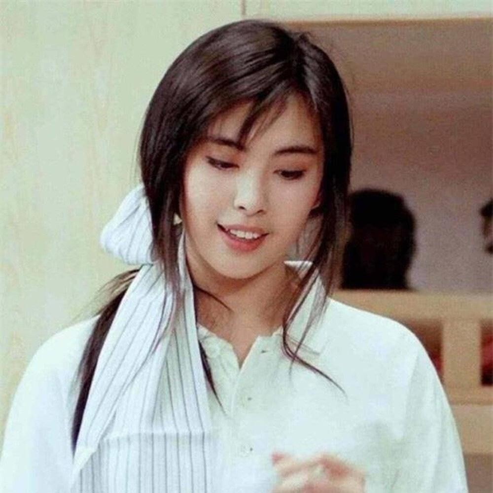 'Đệ nhất mỹ nhân' Vương Tổ Hiền gây sửng sốt với nhan sắc tuổi U60 - 8