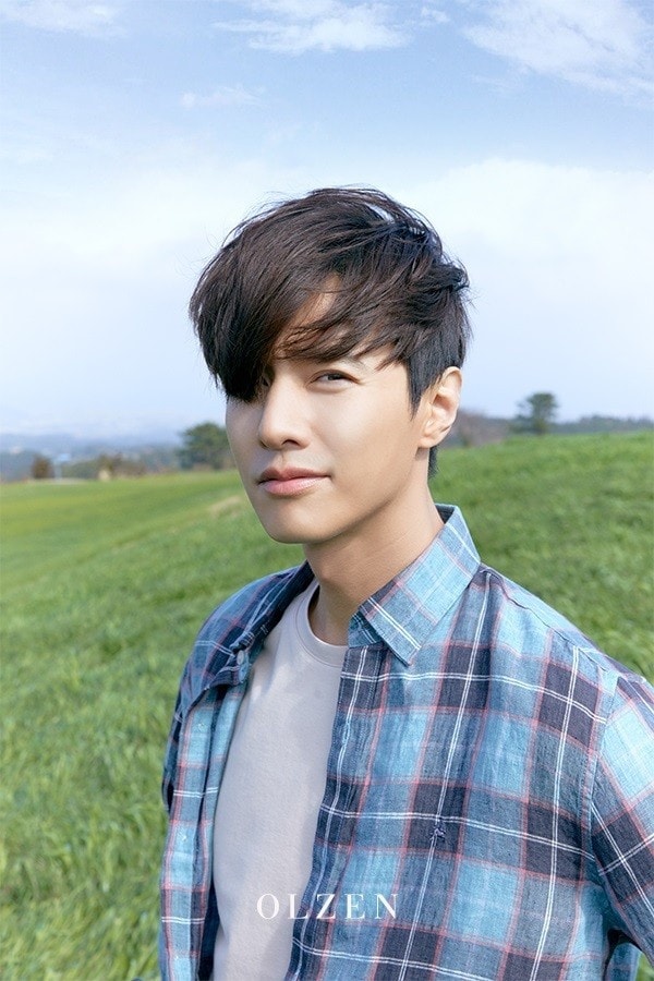 'Nam thần' Won Bin vẫn đẹp trai ngời ngời ở tuổi 44 - 4