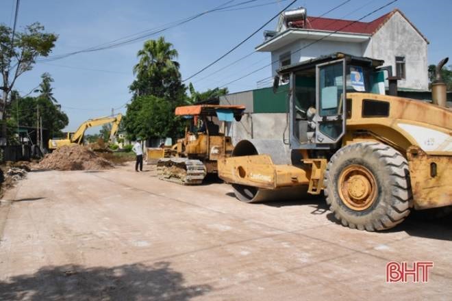 Bắt kẻ xưng là phóng viên cưỡng đoạt tài sản của chủ doanh nghiệp ở Hà Tĩnh - 1