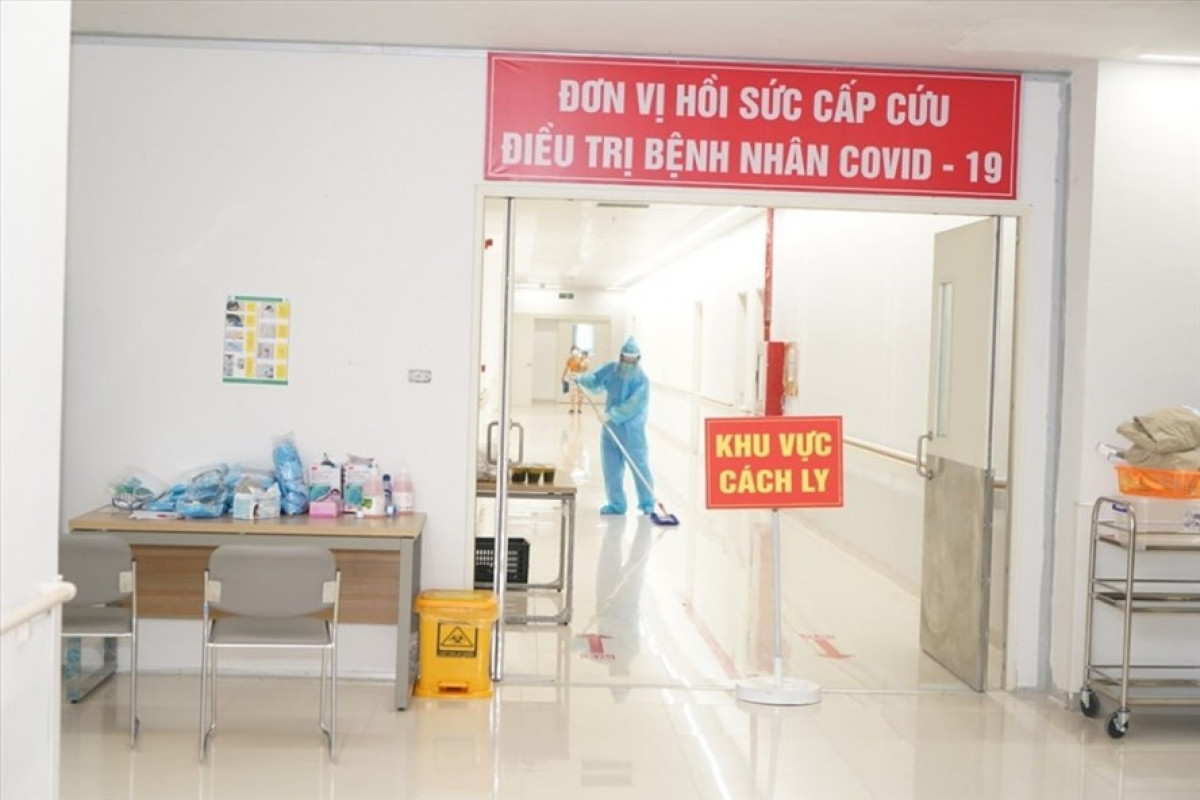 Bệnh viện Bạch Mai cơ sở 2 tiếp nhận điều trị bệnh nhân Covid-19.